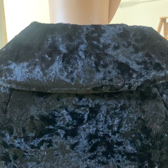 Vintage Niccolini Black Crushed Velvet Cape Women’s S Dramatic Statement - Picture 13 of 17